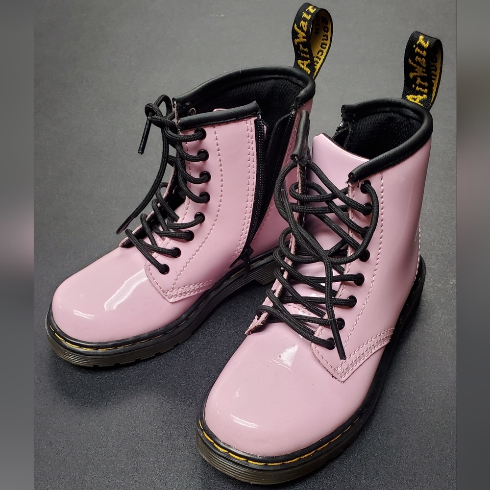 DR. MARTENS Brand NEW Pink Patton Leather KIDS Size 10